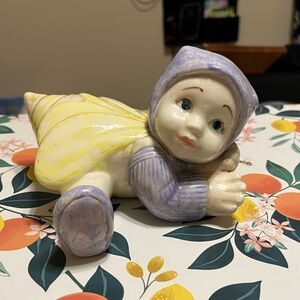 Unique Vintage Ceramic Dona Bee Baby Signed Hlipka / Lipka 1988
